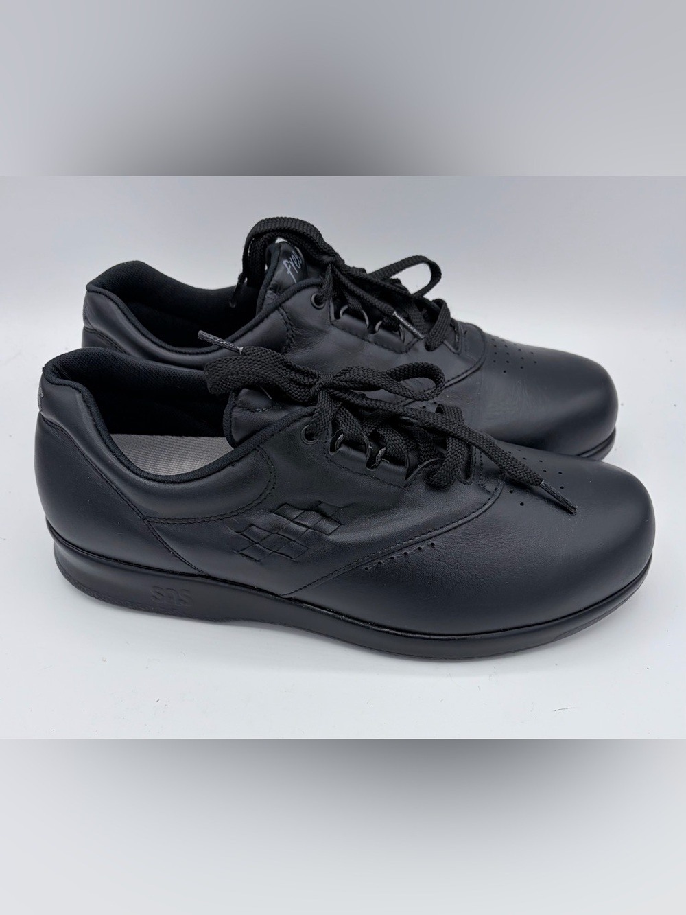 SAS free time comfort black walking shoes women’s 9.5 sneaker